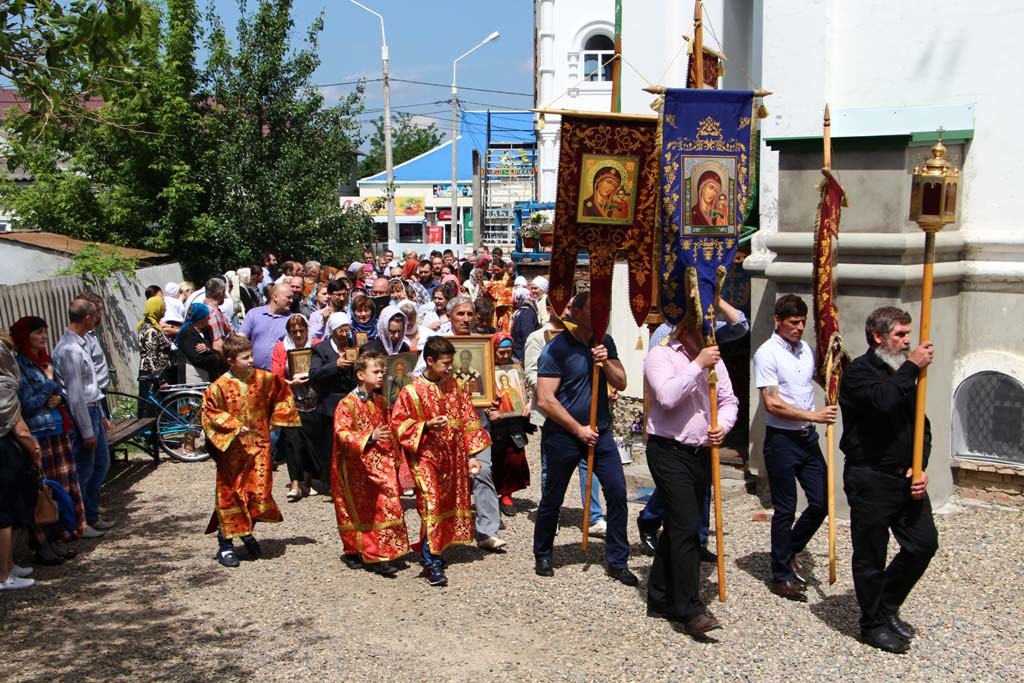 22 мая в 2016 года, в малый престольный праздник Свято-Никольского храма станицы Кавказской
