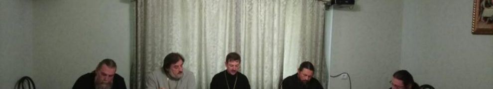 7 сентября 2018 года в Свято-Троицком храме станице Казанской состоялось братское совещание духовенства приходов Кавказского благочиния
