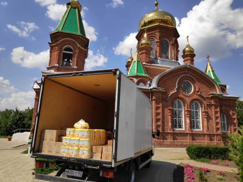 Синодальный отдел по благотворительности Московской Патриархии оказал помощь продуктовыми наборами жителям Тихорецкой епархии