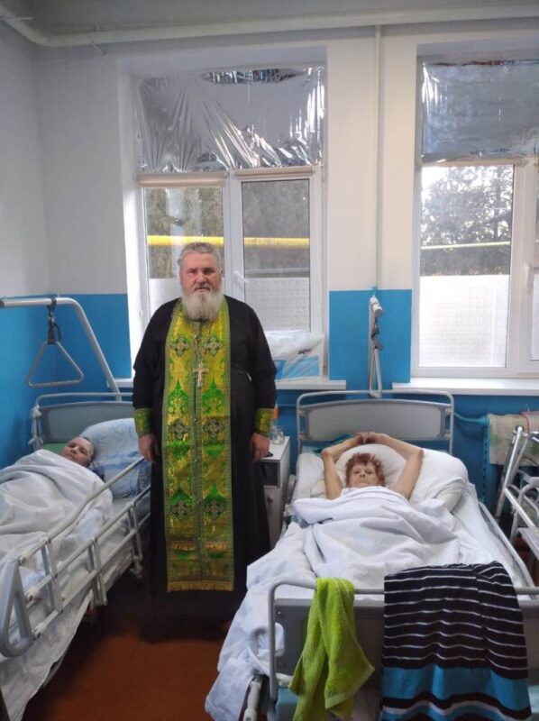 Настоятель прихода святого преподобного Сергия Радонежского протоиерей Анатолий Шахов