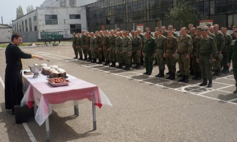 Состоялась очередная встреча протоиерея Кассиана Кравцова с военнослужащими воинской части №98548