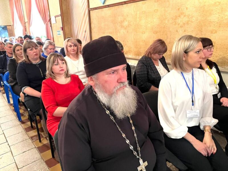 По приглашению главы администрации Мирского сельского поселения
