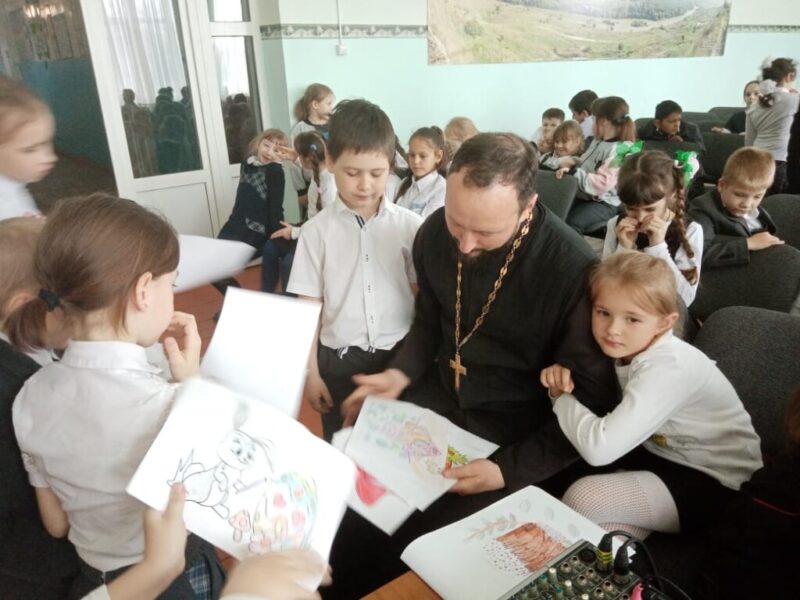 В седмицу 5-ю Великого поста в МБОУ СОШ 12 для учащихся 1-2 классов был проведен Час духовности