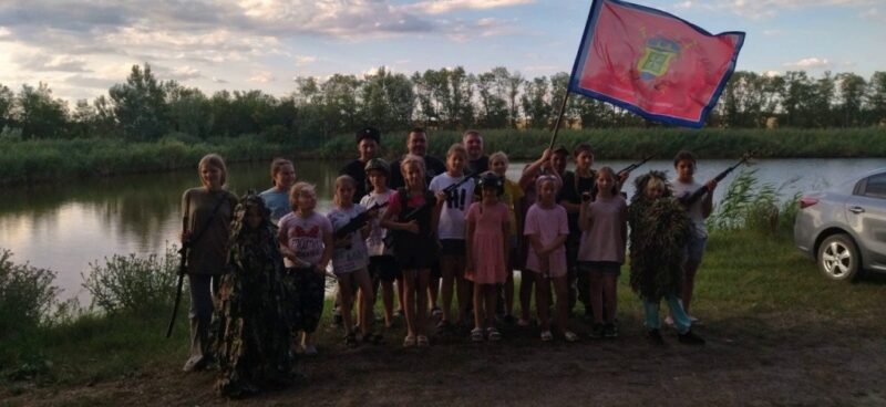 Военно-спортивное мероприятие в воскресной школе храме Святого Архангела Михаила